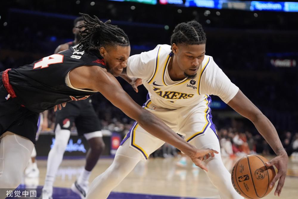 土球员的新 土球员的新